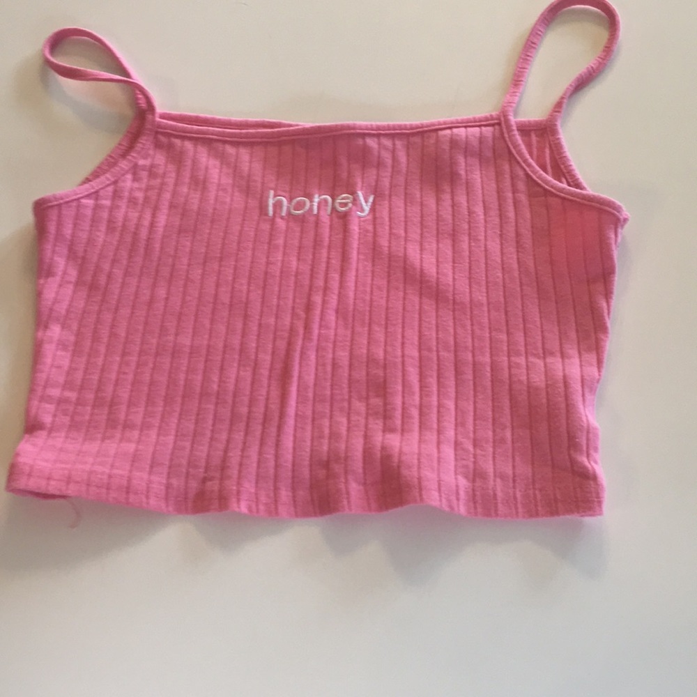Medium cropped rib nit cami top